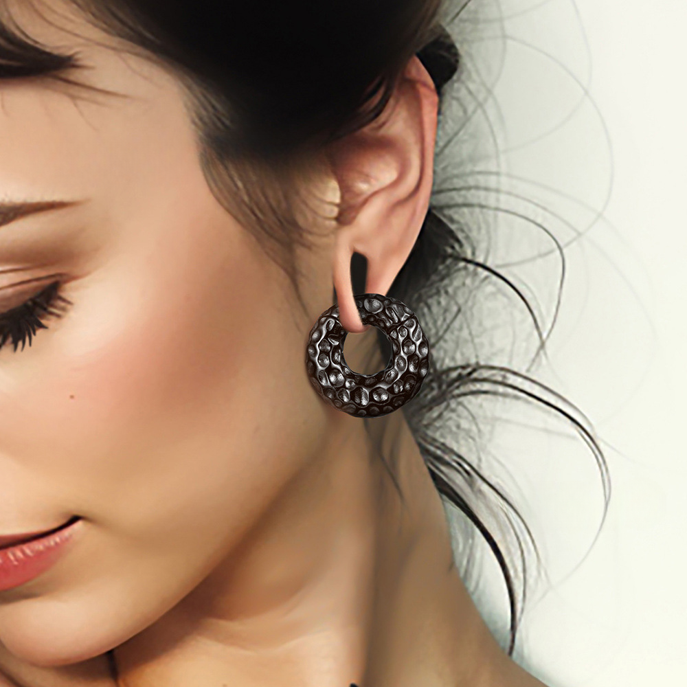 How to Care for Ear Gauges? Easy Stretching Tips for Healthy Care