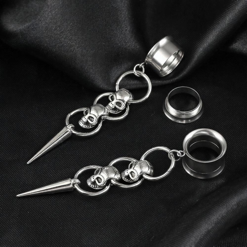 🖤 Triple Skull Spike Dangle Ear Tunnel Earrings