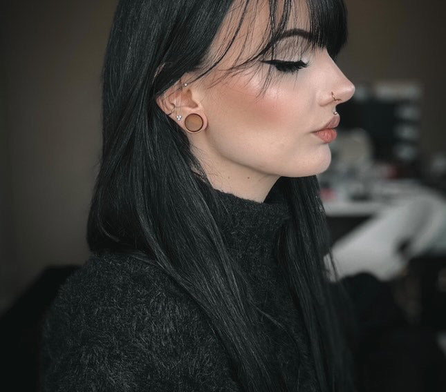Double-Flared Titanium Threaded Ear Tunnels