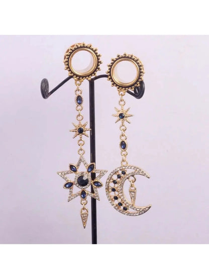 Boucles d'oreilles tunnel pendantes célestes – Motif soleil, lune et étoile 🌙