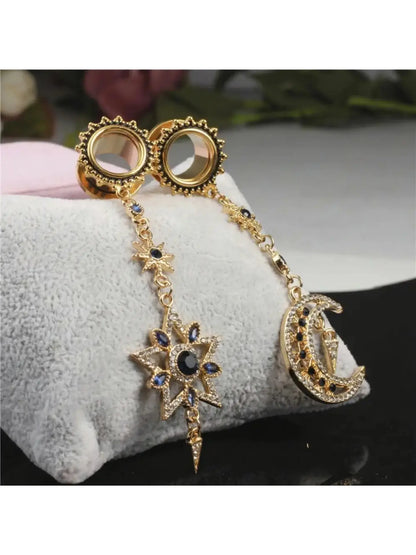 Boucles d'oreilles tunnel pendantes célestes – Motif soleil, lune et étoile 🌙
