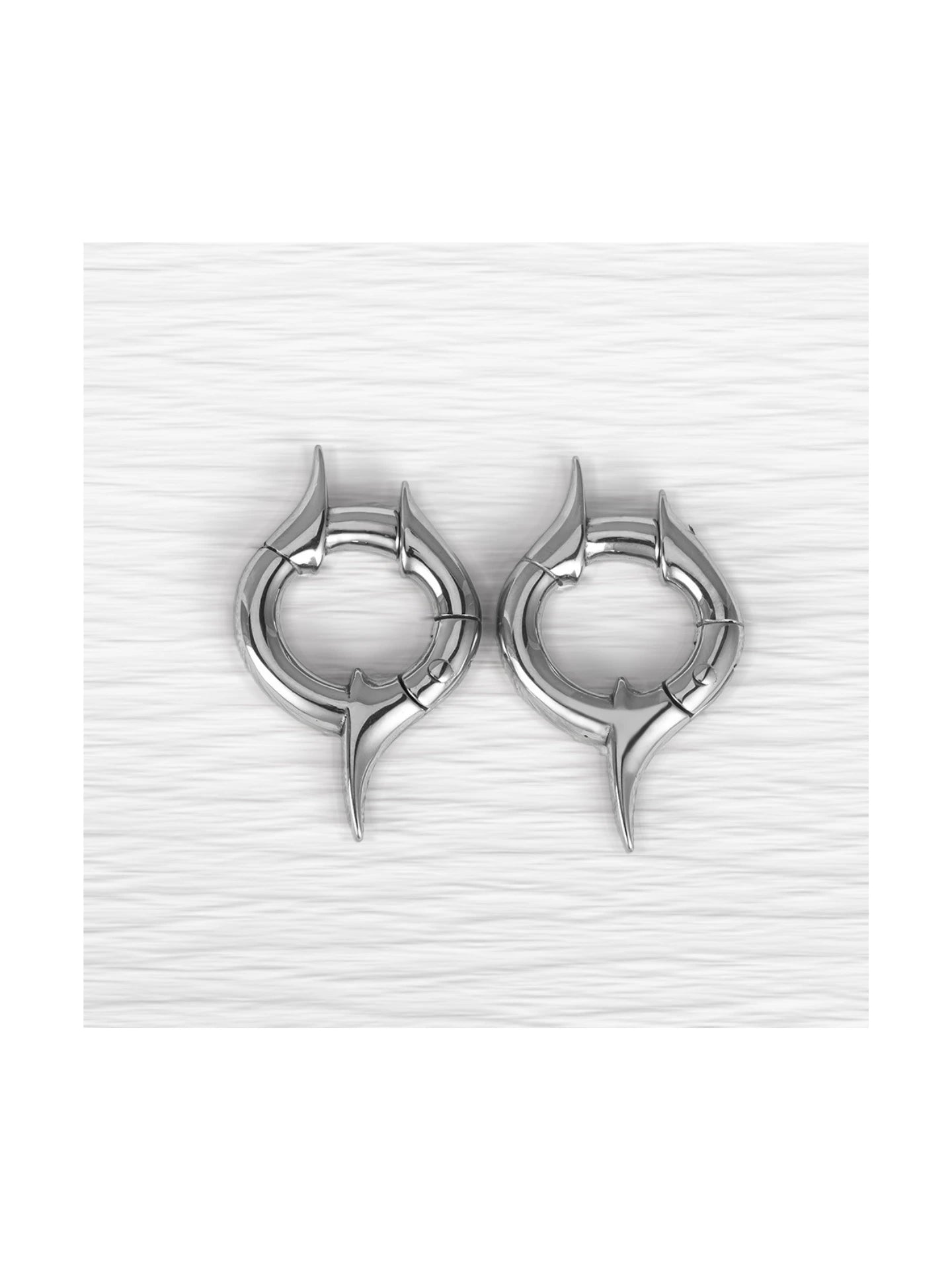 magnetic ear hangers
