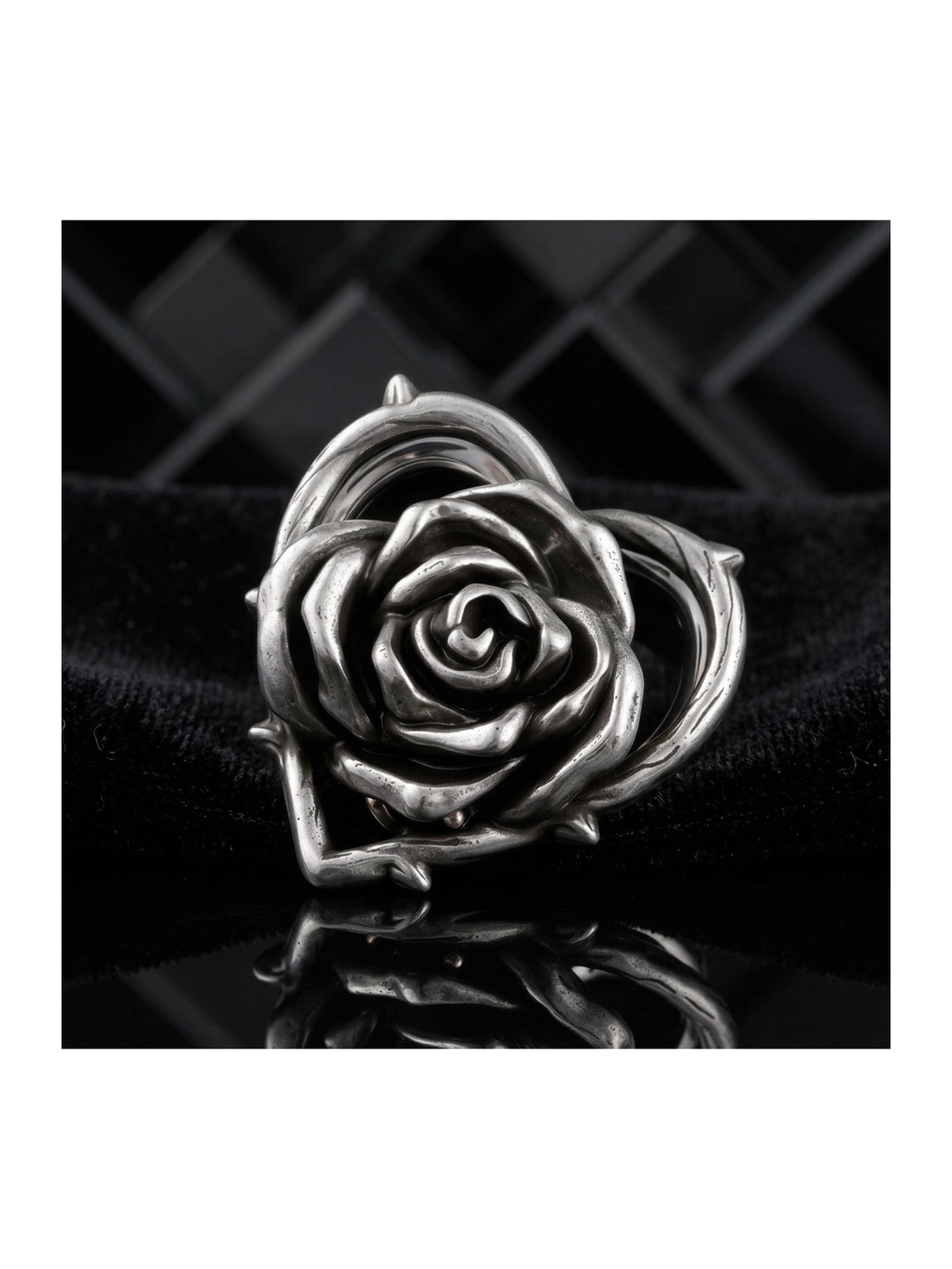 Vintage Rose Heart Stainless Steel Ear Tunnels