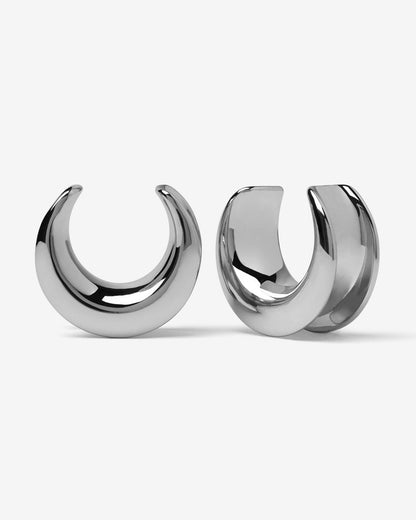 PunkPlugs Crescent Moon Ear Saddle Hangers for Stretched EarsSilver0g (8mm) - PunkPlugs