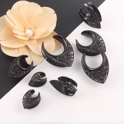 PunkPlugs Floral Steel Ear Saddles HangersBlack0g (8mm) - PunkPlugs